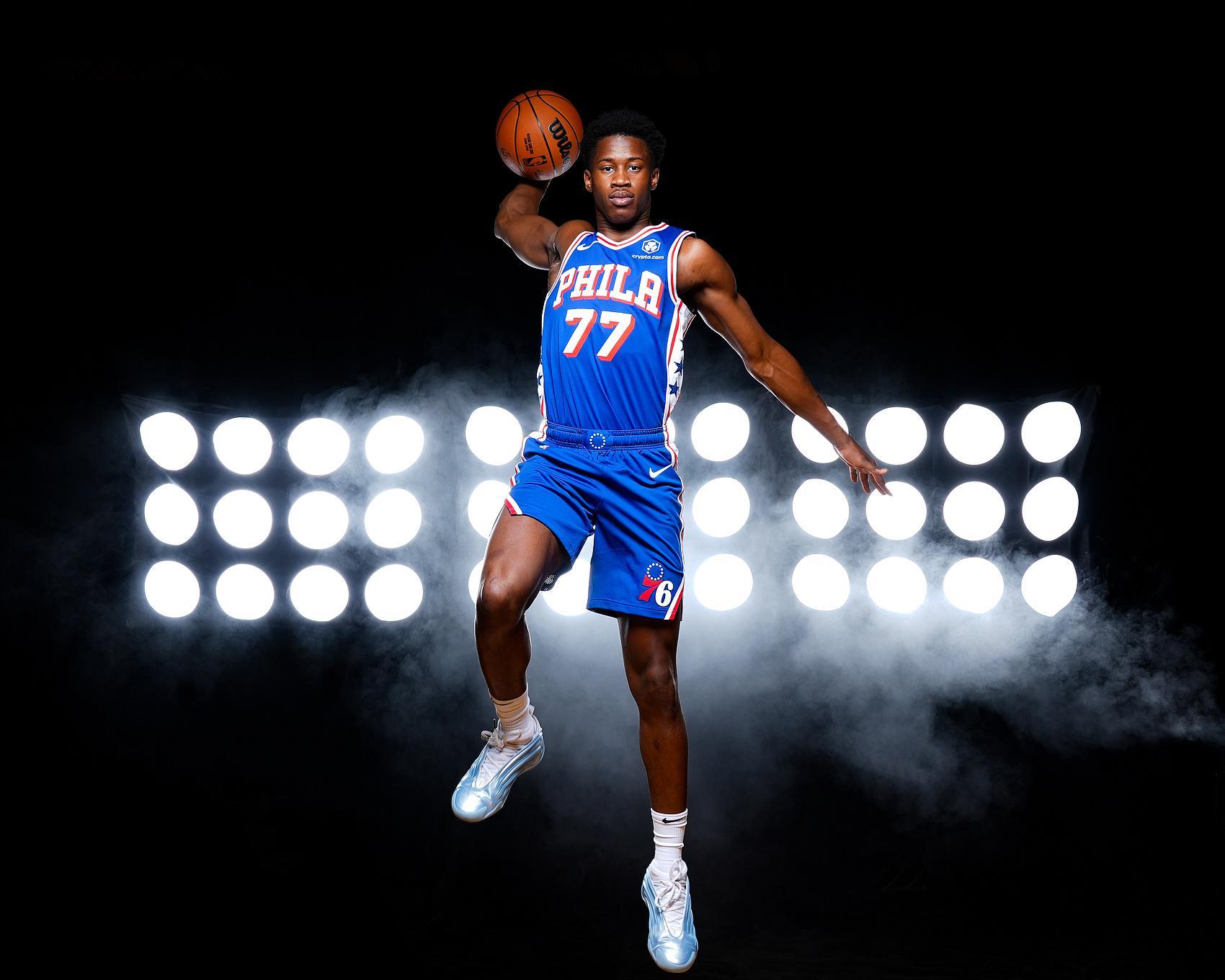 星空体育官网-埃奇库姆：我想成为年度最佳新秀 球队新赛季有机会赢得总冠军