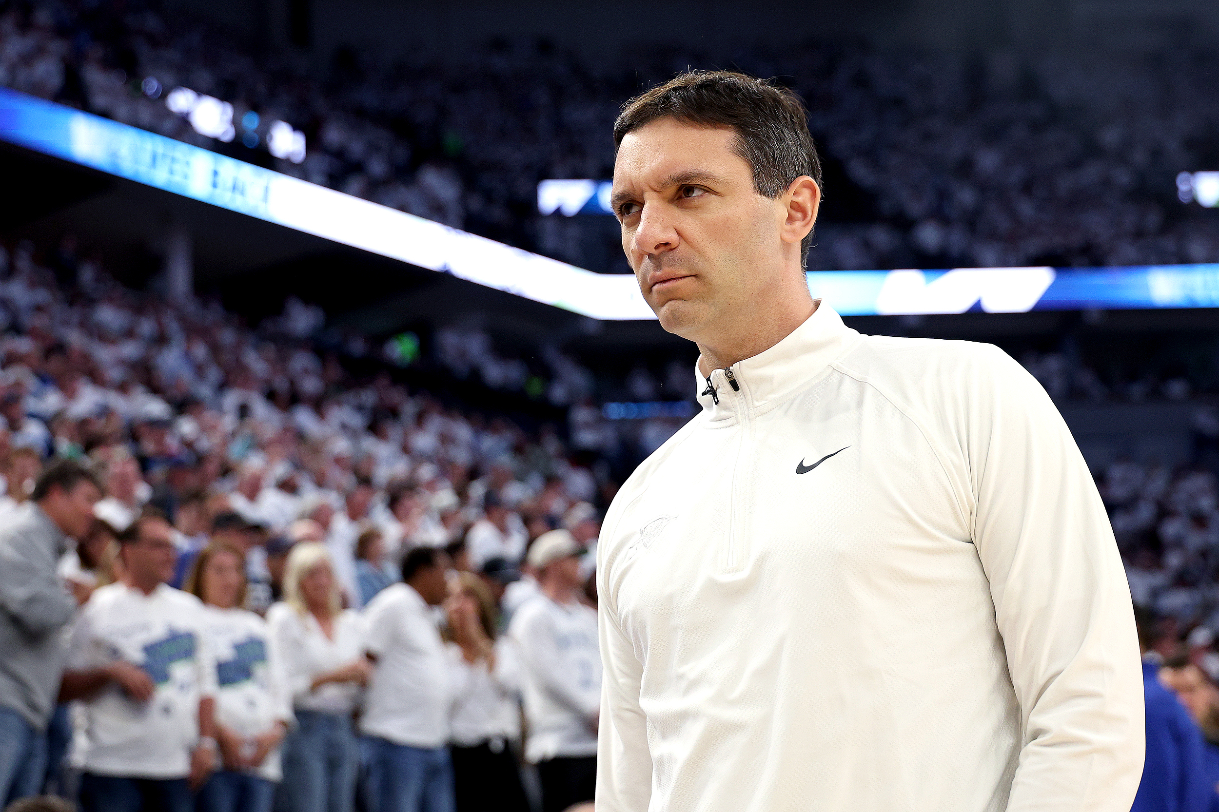 星空体育-雷霆将帅谈步行者!SGA:他们节奏极快,戴格诺特:防住他们很难